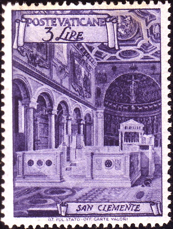 La basilique actuelle fut reconstruite vers 1099-1120, aprs que la premire glise ait brlau cours du sac de la ville par les normands de Robert Guiscard.Aujourd