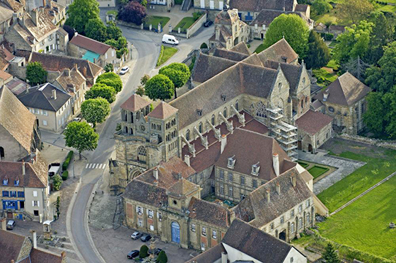 Abbaye de Souvigny prs de Moulins dans l